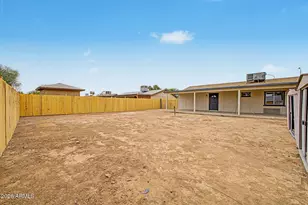 7407 W Monte Vista Rd, Phoenix, AZ 85035 - Photo 27