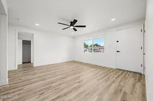 7407 W Monte Vista Rd, Phoenix, AZ 85035 - Photo 5