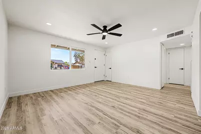 7407 W Monte Vista Road, Phoenix, AZ 85035 - Photo 7