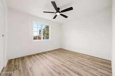 7407 W Monte Vista Road, Phoenix, AZ 85035 - Photo 17