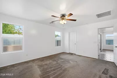 5817 S 30th Glen, Phoenix, AZ 85041 - Photo 9