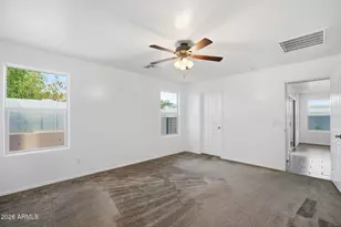 5817 S 30th Glen, Phoenix, AZ 85041 - Photo 9