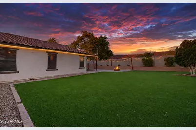 5817 S 30th Glen, Phoenix, AZ 85041 - Photo 21