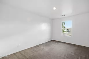 5817 S 30th Glen, Phoenix, AZ 85041 - Photo 15