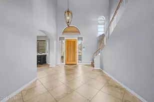 5840 W Abraham Ln, Glendale, AZ 85308 - Photo 7