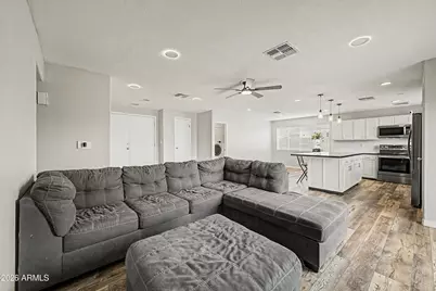 7209 W Palo Verde Avenue, Peoria, AZ 85345 - Photo 9