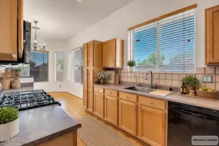 24250 N 39th Ave, Glendale, AZ 85310 - Photo 5