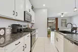 14154 W Voltaire St, Surprise, AZ 85379 - Photo 9