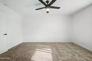 202 S Kenneth Pl, Chandler, AZ 85226 - Photo 19