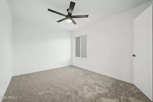 202 S Kenneth Pl, Chandler, AZ 85226 - Photo 27