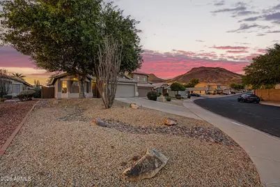 6458 W Saddlehorn Road, Phoenix, AZ 85083 - Photo 1