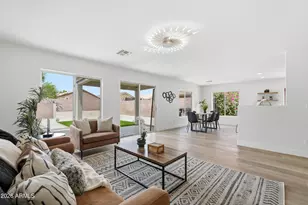 11324 W Madisen Ellise Dr, Surprise, AZ 85378 - Photo 9