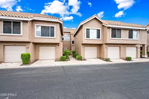 1633 E Lakeside Dr, Gilbert, AZ 85234 - Photo 35