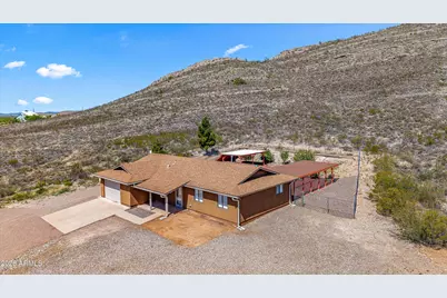 2251 N Spanish Trail, Huachuca City, AZ 85616 - Photo 5