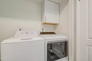 916 S Hacienda Dr, Tempe, AZ 85281 - Photo 17