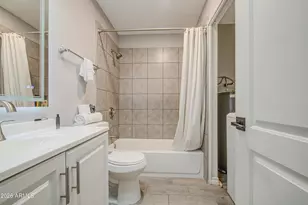 916 S Hacienda Dr, Tempe, AZ 85281 - Photo 13