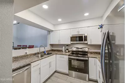 916 S Hacienda Drive #A, Tempe, AZ 85281 - Photo 9