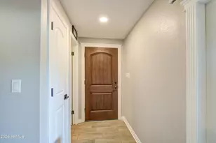 916 S Hacienda Dr, Tempe, AZ 85281 - Photo 29