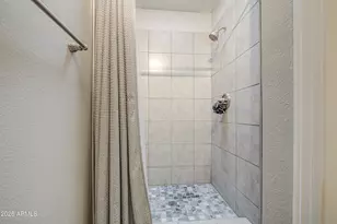 916 S Hacienda Dr, Tempe, AZ 85281 - Photo 15