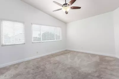 7217 W Crest Lane, Glendale, AZ 85310 - Photo 17