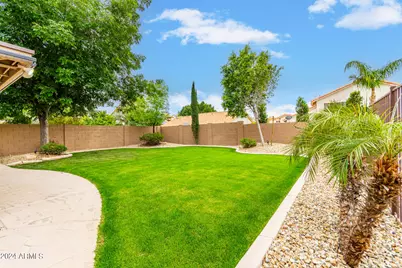 7217 W Crest Lane, Glendale, AZ 85310 - Photo 35