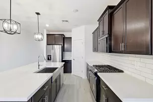 15788 W Cottontail Ln, Surprise, AZ 85387 - Photo 3