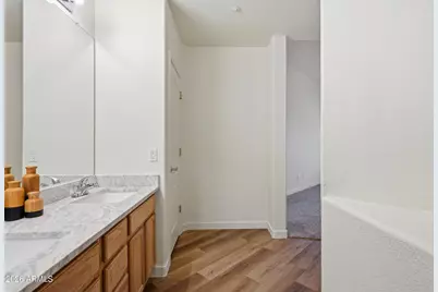 15694 N Hidden Valley Lane, Peoria, AZ 85382 - Photo 13