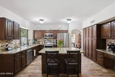 9680 S Dromedary Drive, Tempe, AZ 85284 - Photo 9