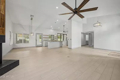 10052 N 76th Place, Scottsdale, AZ 85258 - Photo 7