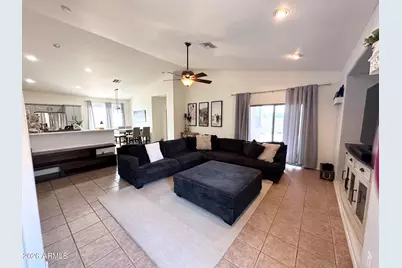 24725 W Dove Trail, Buckeye, AZ 85326 - Photo 3