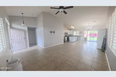 16624 W Saguaro Lane, Surprise, AZ 85388 - Photo 9