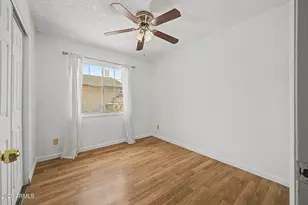 5232 W Mauna Loa Ln, Glendale, AZ 85306 - Photo 17