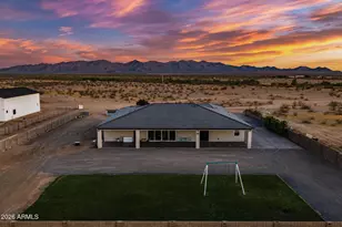 23532 W Jomax Rd, Wittmann, AZ 85361 - Photo 61