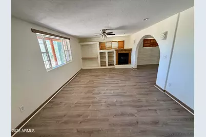 602 W Circle Mountain Road, New River, AZ 85087 - Photo 9