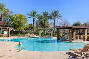2157 W Scully Dr, Phoenix, AZ 85023 - Photo 31