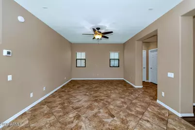 2157 W Scully Drive, Phoenix, AZ 85023 - Photo 5