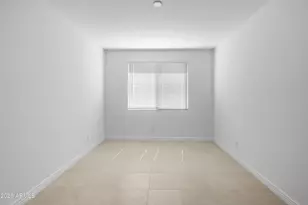 14832 W Honeysuckle Dr, Surprise, AZ 85387 - Photo 5