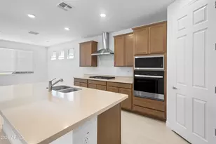 14832 W Honeysuckle Dr, Surprise, AZ 85387 - Photo 9
