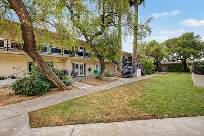 3505 E Campbell Avenue #11, Phoenix, AZ 85018 - Photo 5