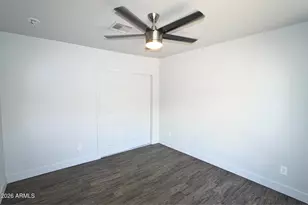 550 W 9th St, Mesa, AZ 85201 - Photo 11