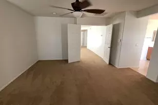 18235 N Alicia Ct, Maricopa, AZ 85138 - Photo 11