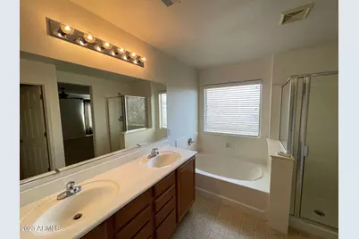 18235 N Alicia Court, Maricopa, AZ 85138 - Photo 13