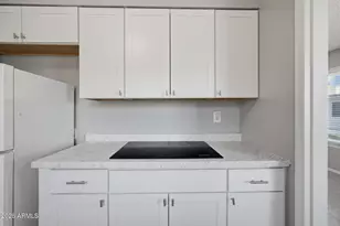 13611 N 98th Ave, Sun City, AZ 85351 - Photo 11