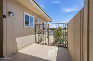 13611 N 98th Ave, Sun City, AZ 85351 - Photo 3