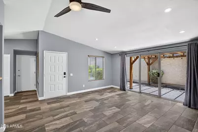 1777 W El Monte Place, Chandler, AZ 85224 - Photo 9