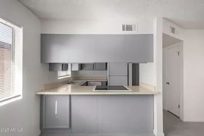 615 N Arrowhead Drive #Apt 3, Chandler, AZ 85224 - Photo 11