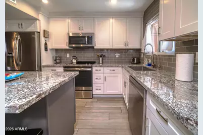 3209 S College Avenue, Tempe, AZ 85282 - Photo 1