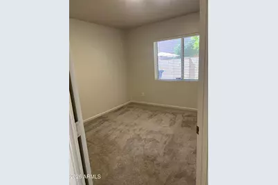910 S Paradise Drive, Gilbert, AZ 85233 - Photo 37