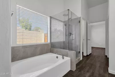 910 S Paradise Drive, Gilbert, AZ 85233 - Photo 33