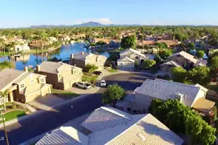 910 S Paradise Dr, Gilbert, AZ 85233 - Photo 15